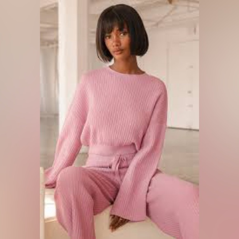 *Lulu's 2 pc Mauve Ribbed Knit Sweater & Pants Set - Picture 2 of 15